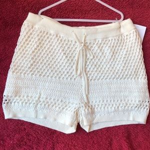 NWT Forever 21 cream crochet shorts